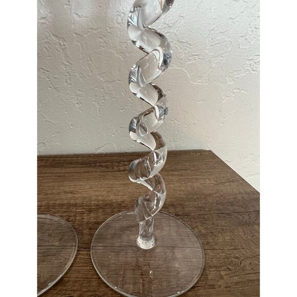 Elegant Clear Glass Spiral Candle Holders Pair – Twisted Design – 10” & 11” - Picture 4 of 10